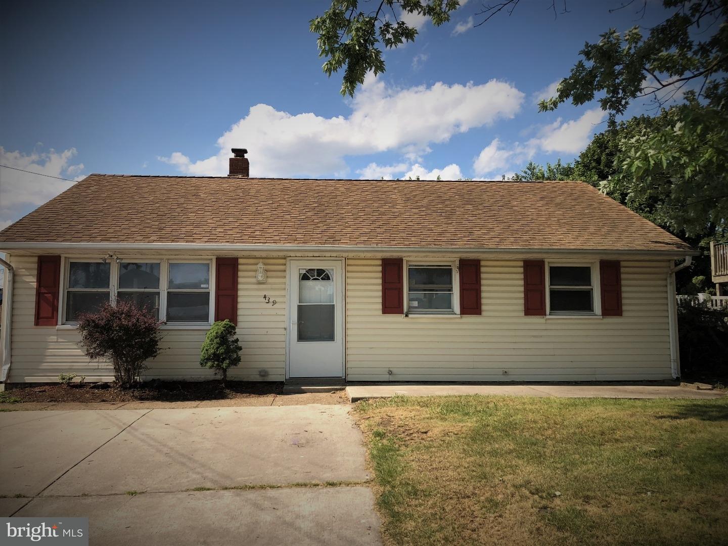 439 Creek Road Bellmawr, NJ 08031 - Photo 1 of 10 Gallery Image 1