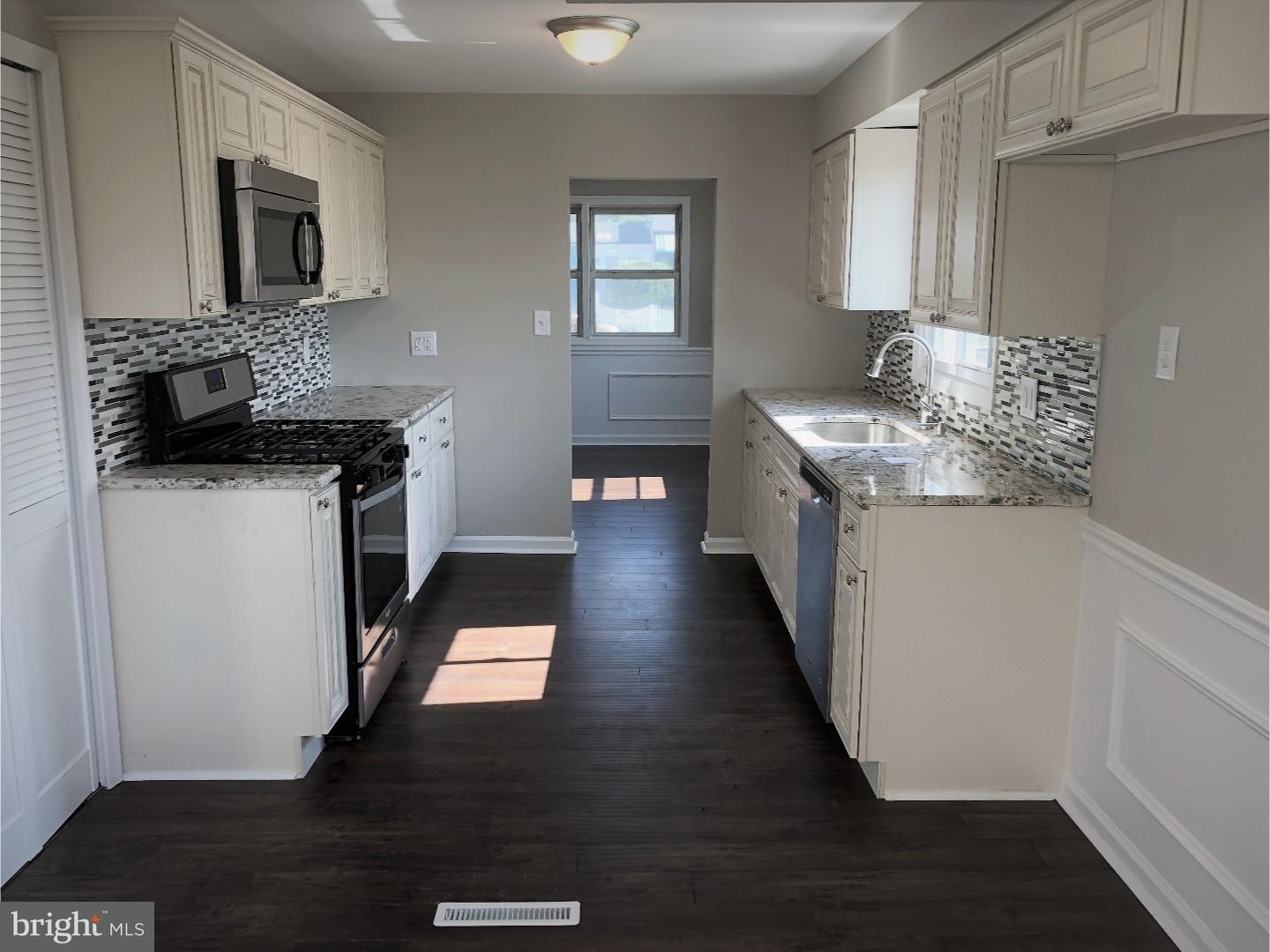 439 Creek Road Bellmawr, NJ 08031 - Photo 3 of 10 Gallery Image 3