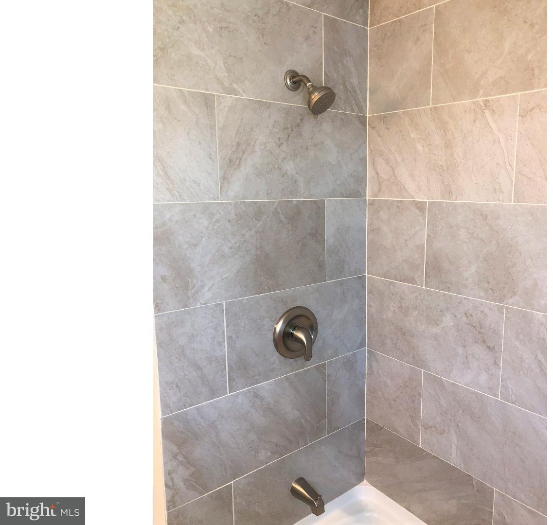 439 Creek Road Bellmawr, NJ 08031 - Photo 6 of 10 Gallery Image 6