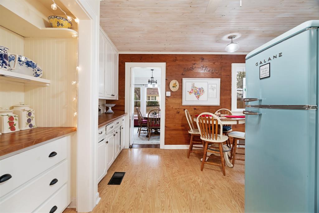 2257 Cleveland Street Paris, TX 75460 - Photo 6 of 28