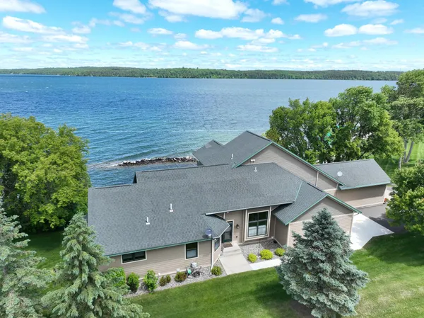 $839,900 | 101 Walker Bay Boulevard, Unit A1, Walker, MN 56484