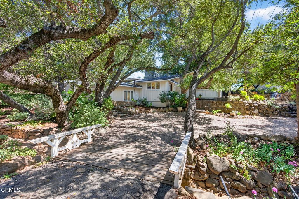 4222 Thacher Road Ojai, CA 93023 - Photo 2 of 38