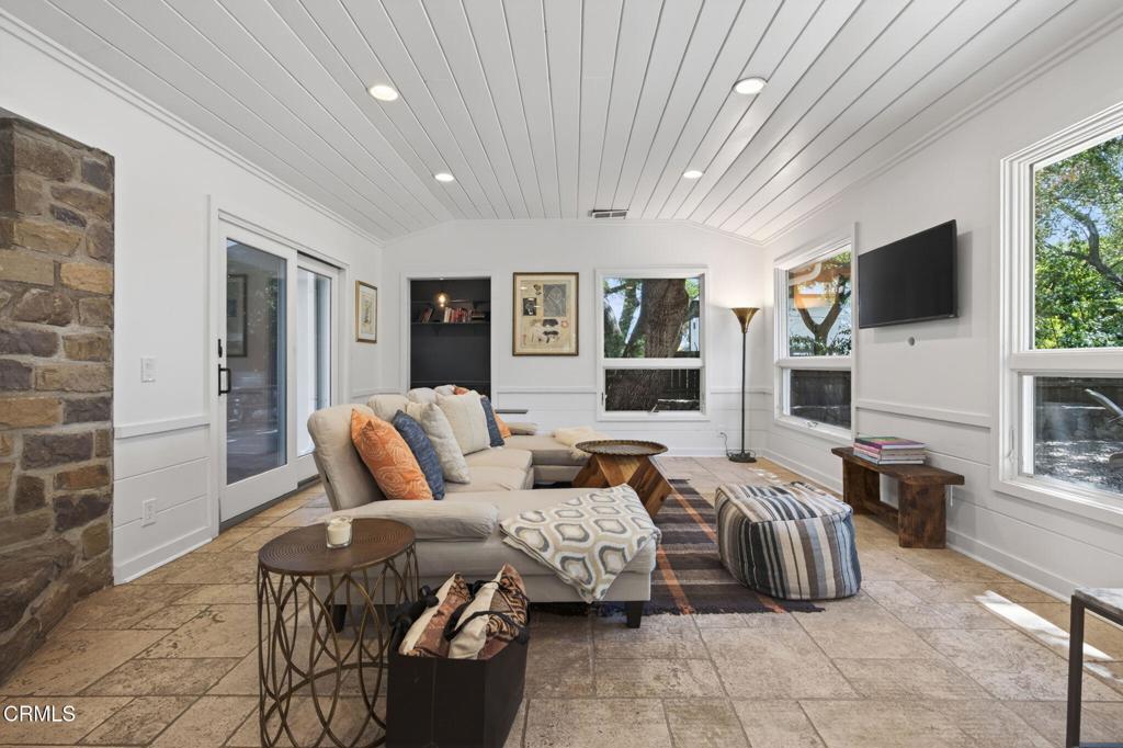 4222 Thacher Road Ojai, CA 93023 - Photo 10 of 38