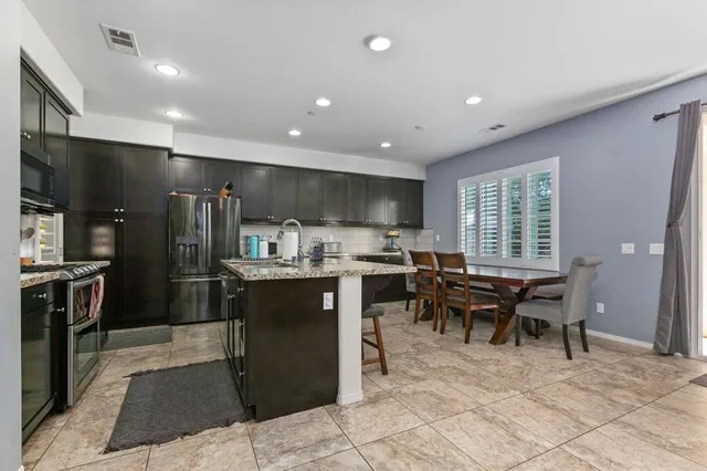 $4,800 | 360 Calle Vela, San Marcos, CA 92069