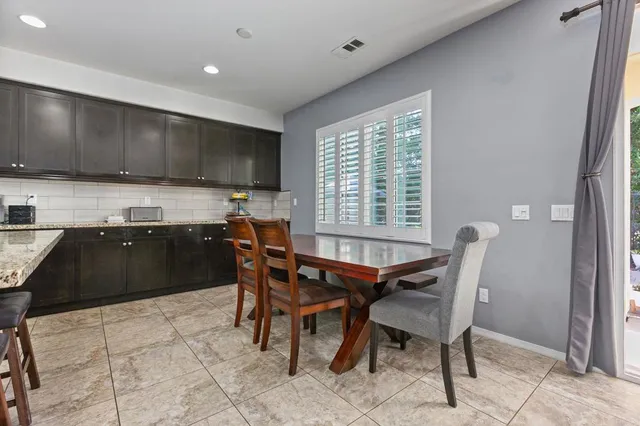 $4,800 | 360 Calle Vela, San Marcos, CA 92069