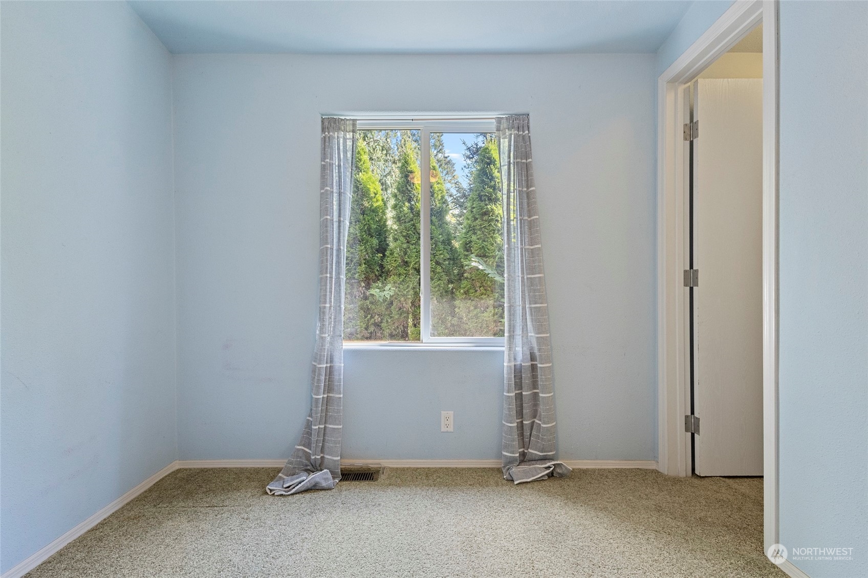 46611 Baker Loop Road Concrete, WA 98237 - Photo 10 of 27 Gallery Image 10