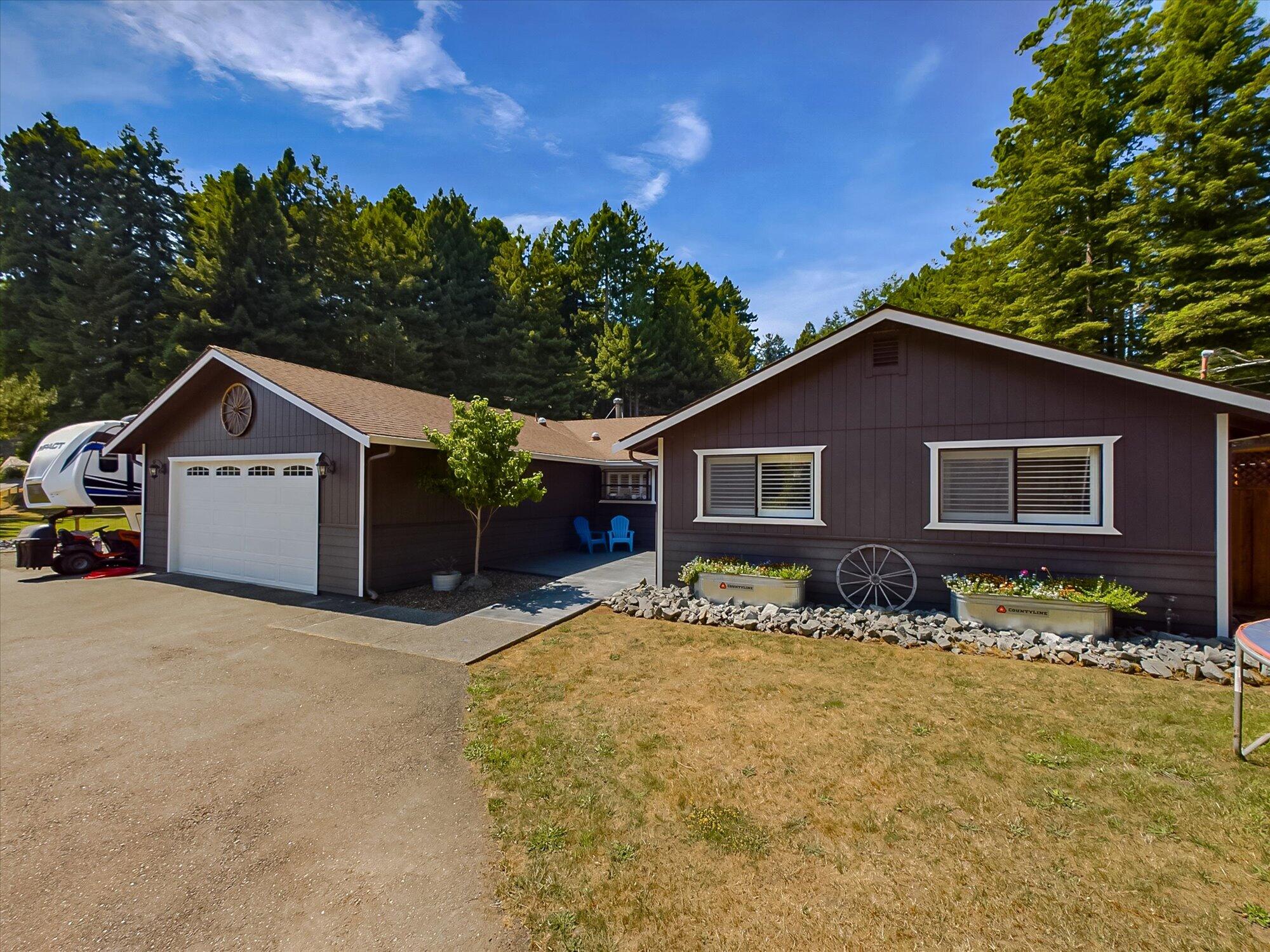 4048 Campton Road Eureka, CA 95503 - Photo 2 of 54