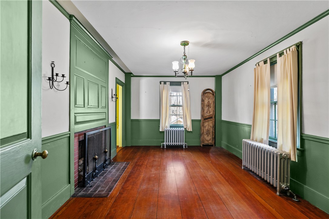 237 Commonwealth Avenue Warwick, RI 02886 - Photo 15 of 50