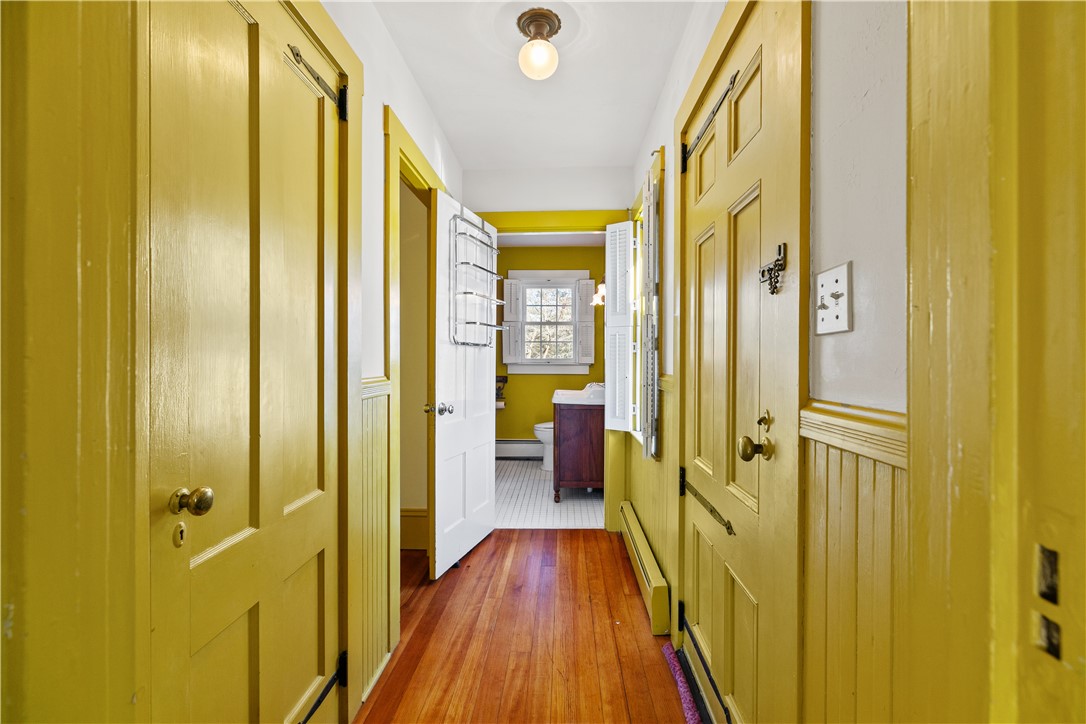 237 Commonwealth Avenue Warwick, RI 02886 - Photo 19 of 50