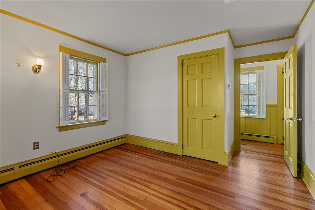 237 Commonwealth Avenue Warwick, RI 02886 - Photo 21 of 50