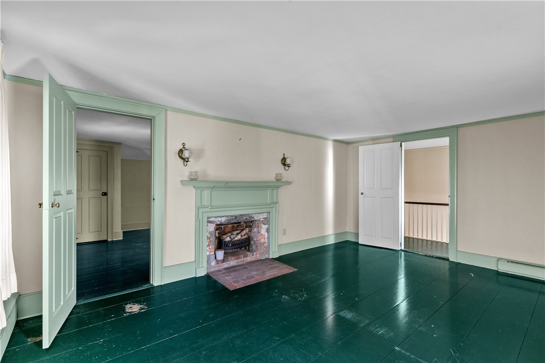 237 Commonwealth Avenue Warwick, RI 02886 - Photo 27 of 50