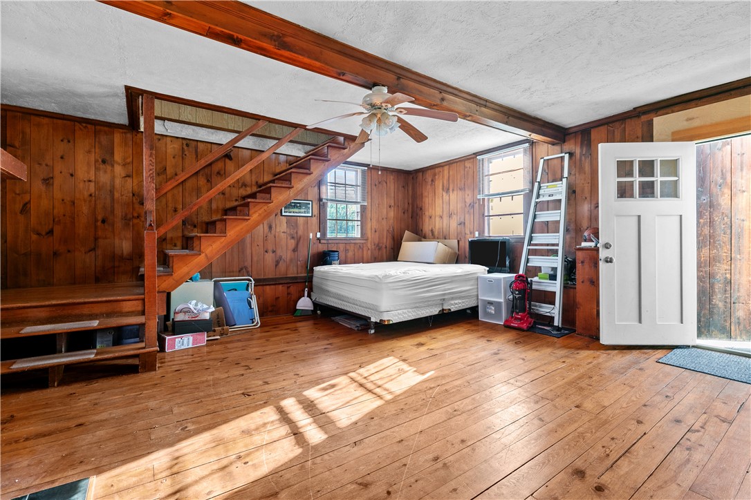 237 Commonwealth Avenue Warwick, RI 02886 - Photo 33 of 50