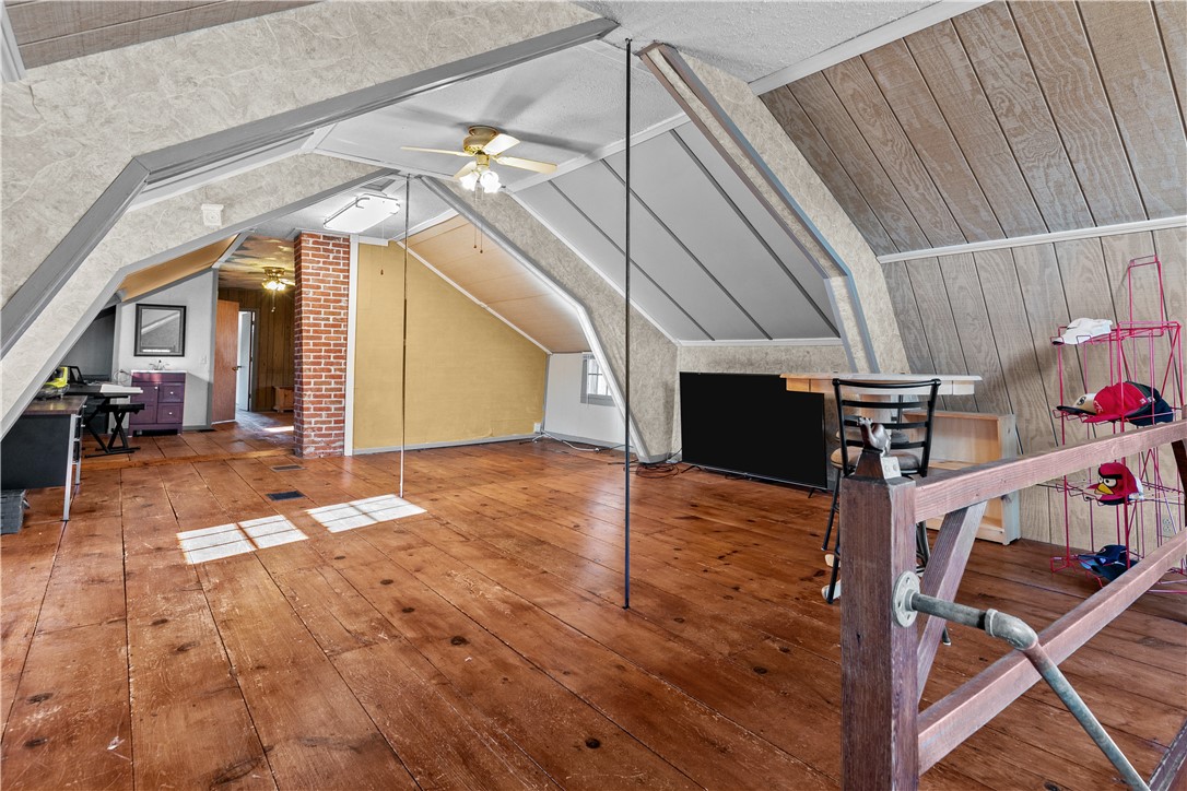 237 Commonwealth Avenue Warwick, RI 02886 - Photo 38 of 50