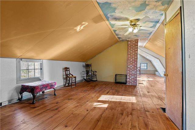 $749,999 | 237 Commonwealth Avenue, Warwick, RI 02886