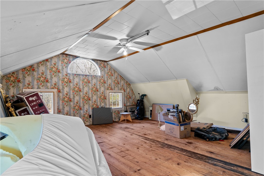 237 Commonwealth Avenue Warwick, RI 02886 - Photo 42 of 50