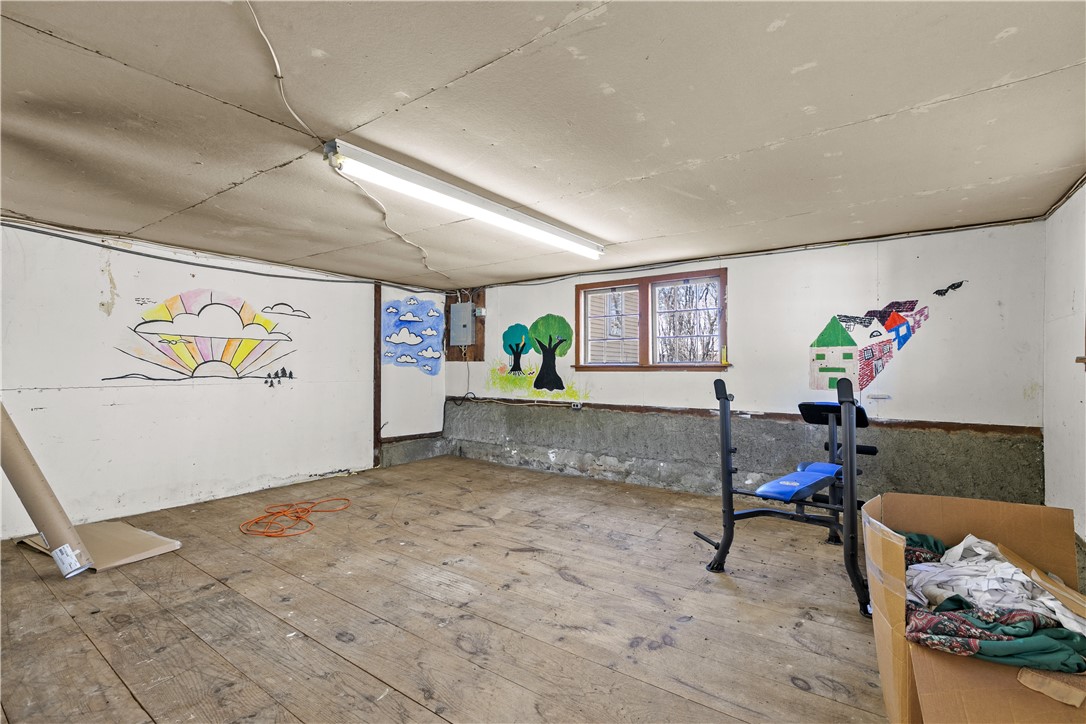 237 Commonwealth Avenue Warwick, RI 02886 - Photo 43 of 50