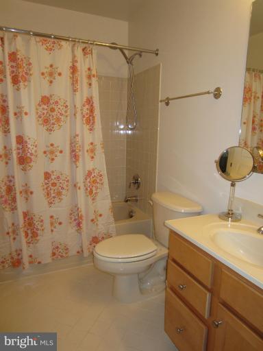 802 Mericrest Way Odenton, MD 21113 - Photo 10 of 30 Bath