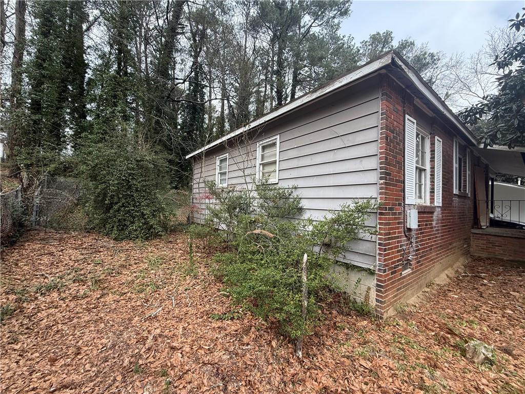 734 Alfred Road Northwest Atlanta, GA 30331 - Photo 5 of 11 Gallery Image 5