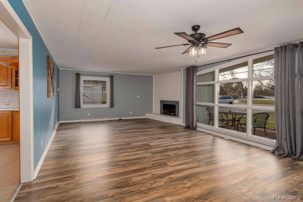 600 North Road Fenton, MI 48430 - Photo 3 of 24 Gallery Image 3