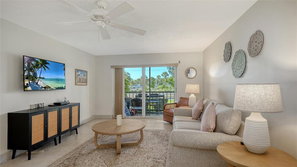 925 Beach Road, Unit 112 Siesta Key, FL 34242 - Photo 16 of 71 Gallery Image 16