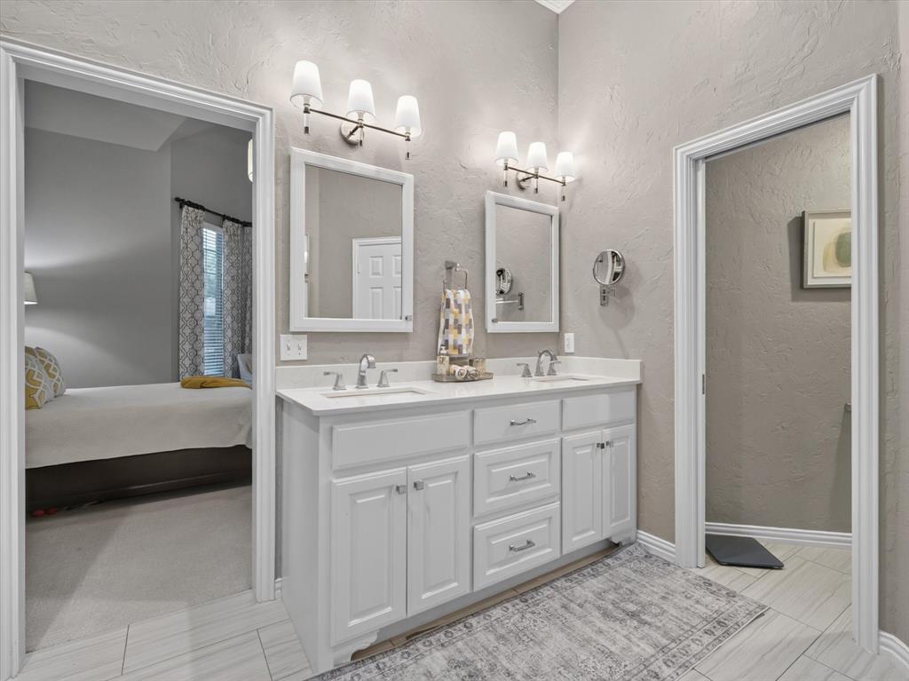 4003 Rive Lane Addison, TX 75001 - Photo 20 of 40