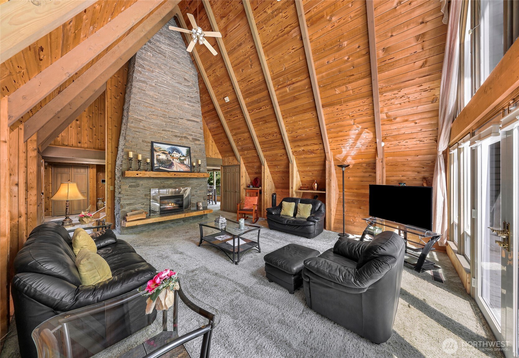 1418 East Blackburn Road Mount Vernon, WA 98274 - Photo 4 of 40