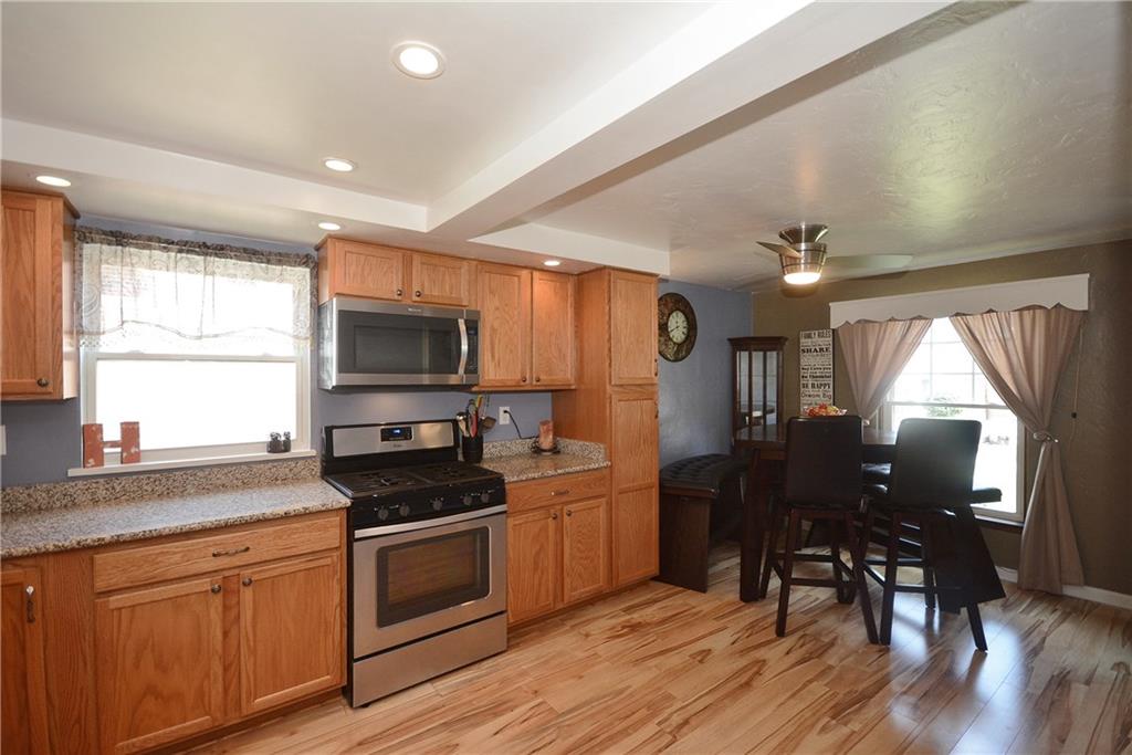 744 Highview Road Pittsburgh, PA 15234 - Photo 4 of 24