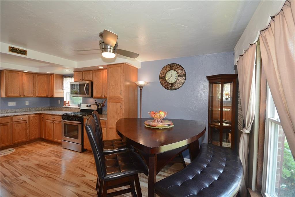 744 Highview Road Pittsburgh, PA 15234 - Photo 5 of 24