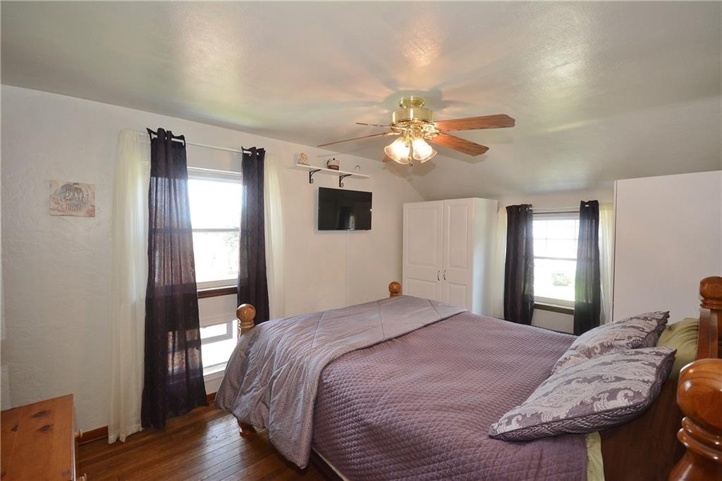 744 Highview Road Pittsburgh, PA 15234 - Photo 9 of 24