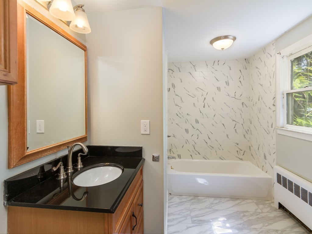 1396 Trapelo Road Waltham, MA 02451 - Photo 7 of 15