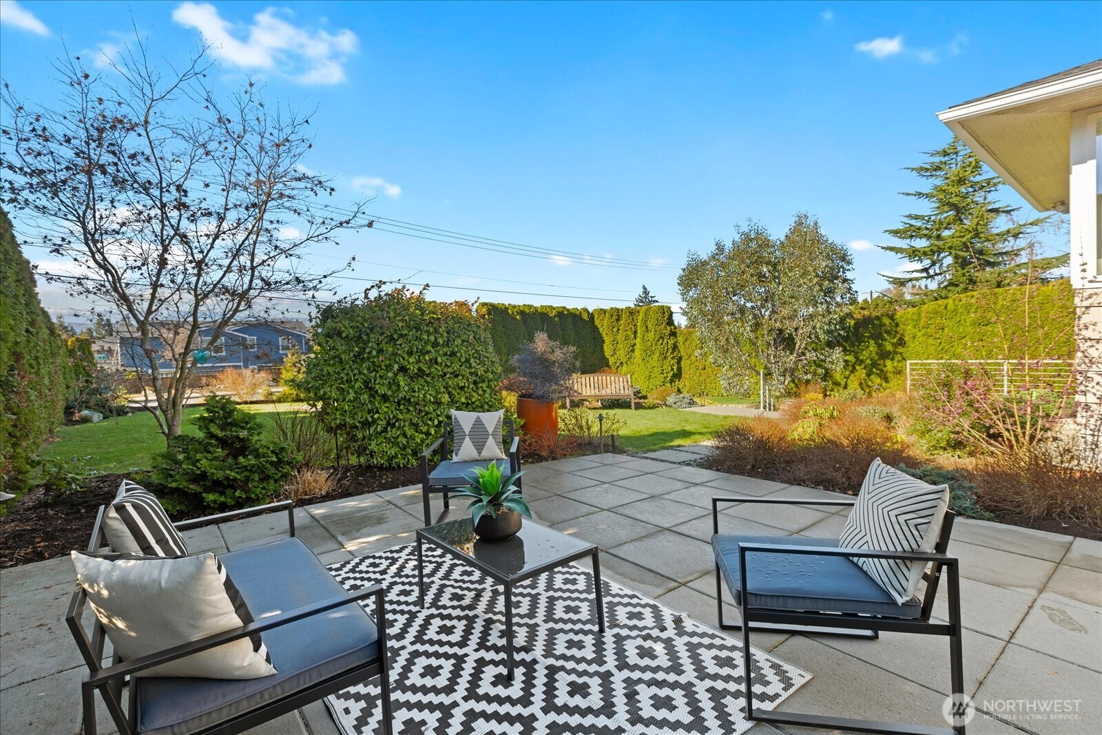 910 9th Avenue North Edmonds, WA 98020 - Photo 32 of 39