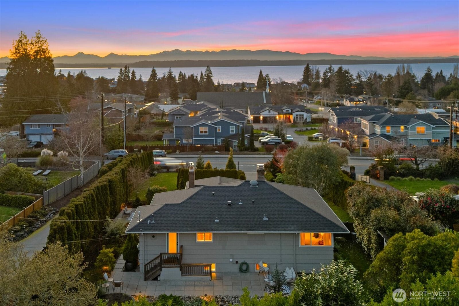 910 9th Avenue North Edmonds, WA 98020 - Photo 37 of 39