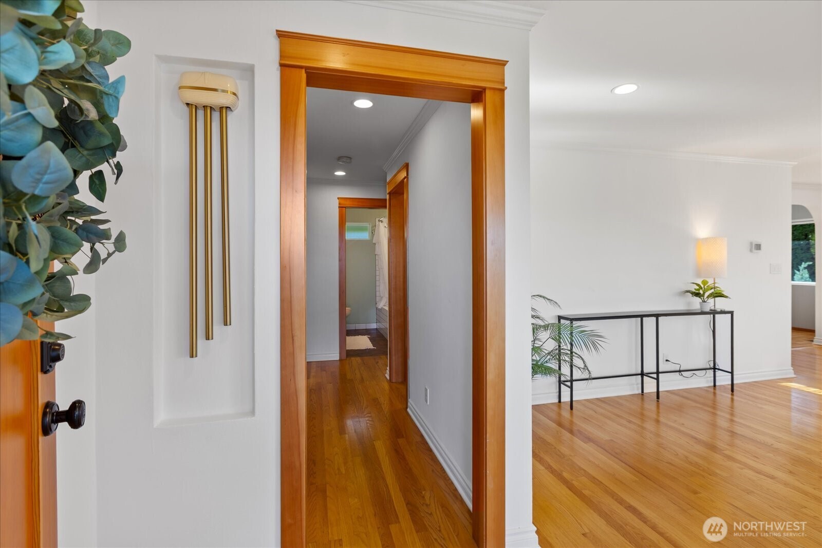 910 9th Avenue North Edmonds, WA 98020 - Photo 6 of 39