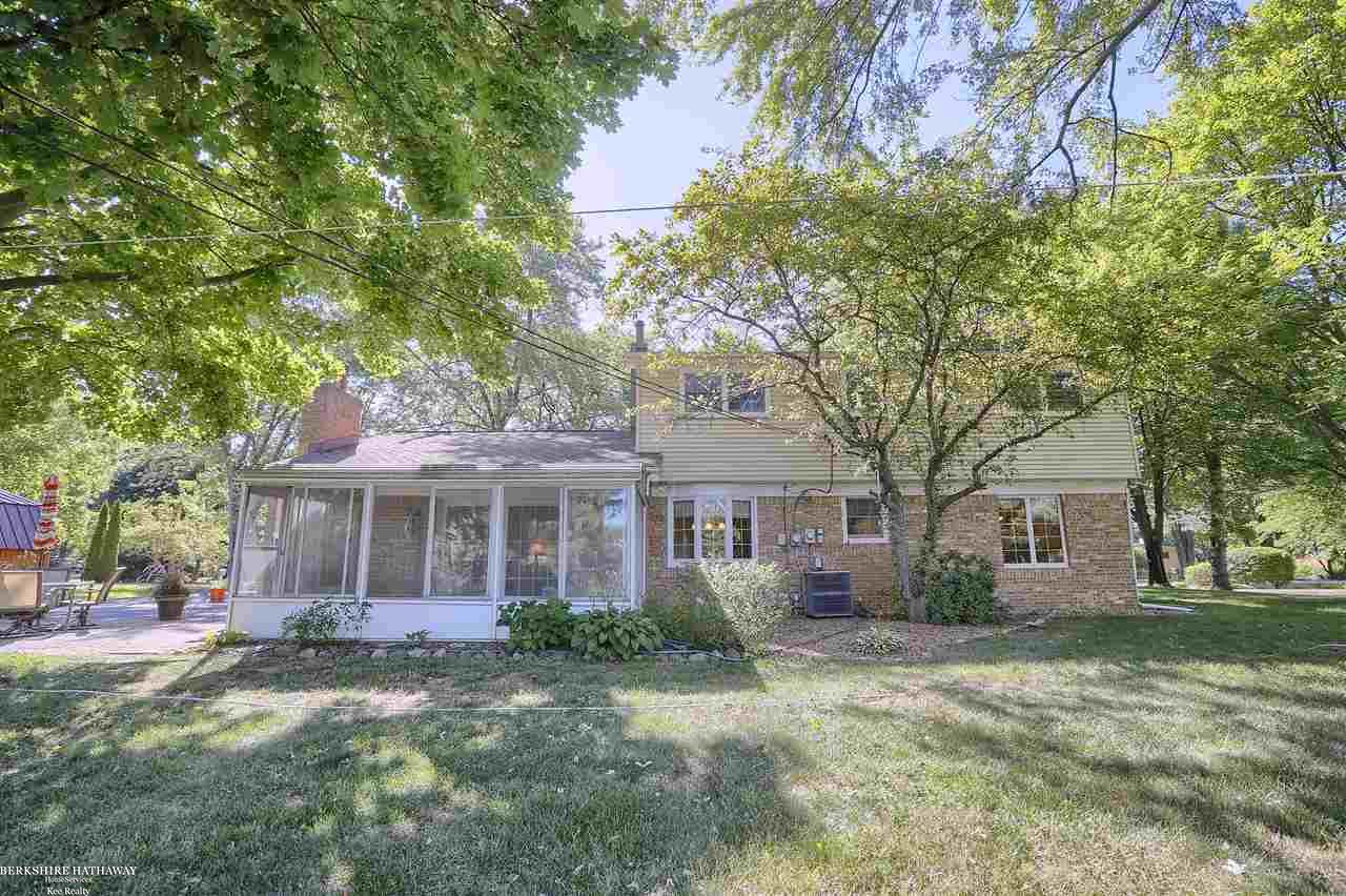 6221 Robin Hill Road Washington, MI 48094 - Photo 27 of 32 50019139-26.JPG
