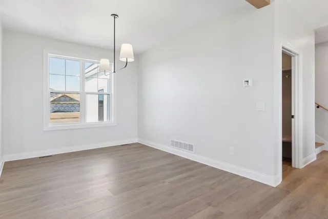 $575,000 | 610 Field Point Street, Roberts, WI 54023