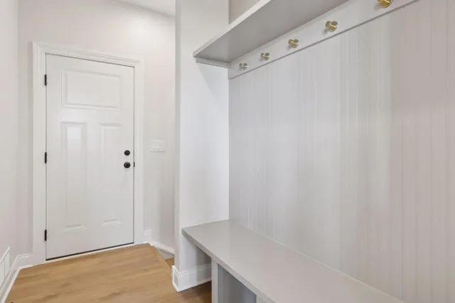 $575,000 | 610 Field Point Street, Roberts, WI 54023