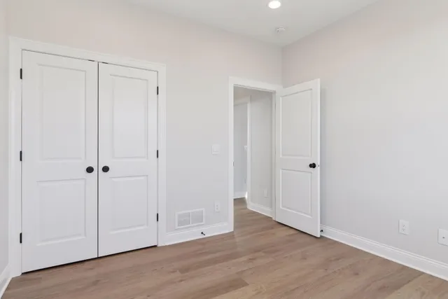 $575,000 | 610 Field Point Street, Roberts, WI 54023