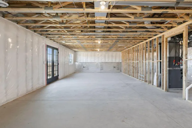 $575,000 | 610 Field Point Street, Roberts, WI 54023