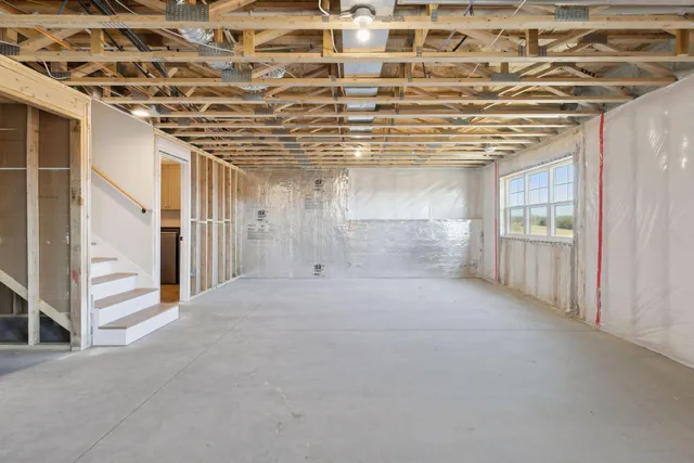 $575,000 | 610 Field Point Street, Roberts, WI 54023