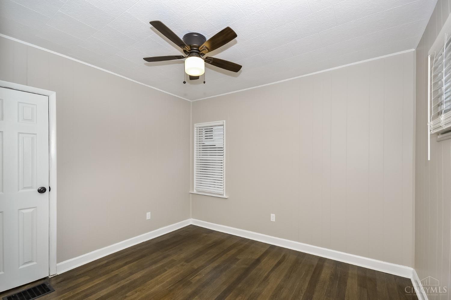 6736 Dawson Road Madeira, OH 45243 - Photo 11 of 23 Gallery Image 11