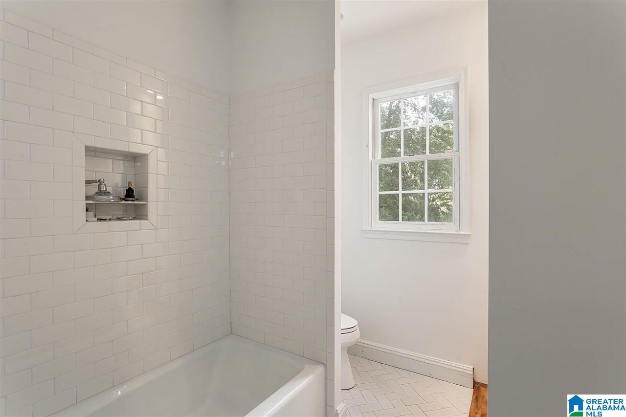 3031 Canterbury Road Birmingham, AL 35223 - Photo 22 of 40