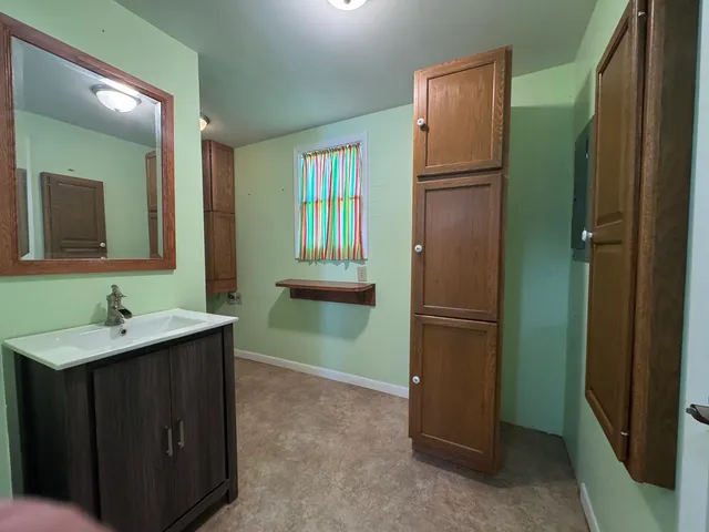 $109,900 | 602 East Webster Street, Clinton, IL 61727