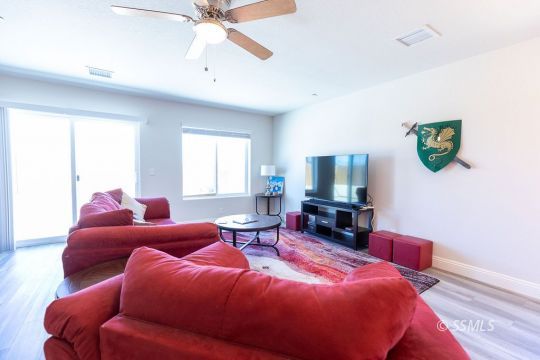 930 West Sullivan Avenue Ridgecrest, CA 93555 - Photo 13 of 29