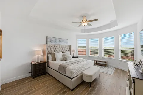 $595,000 | 6700 Cliff Rose Drive, Spicewood, TX 78669