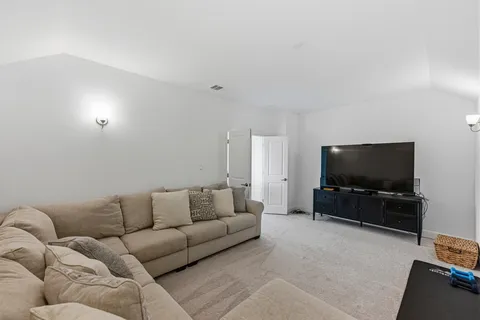 $595,000 | 6700 Cliff Rose Drive, Spicewood, TX 78669