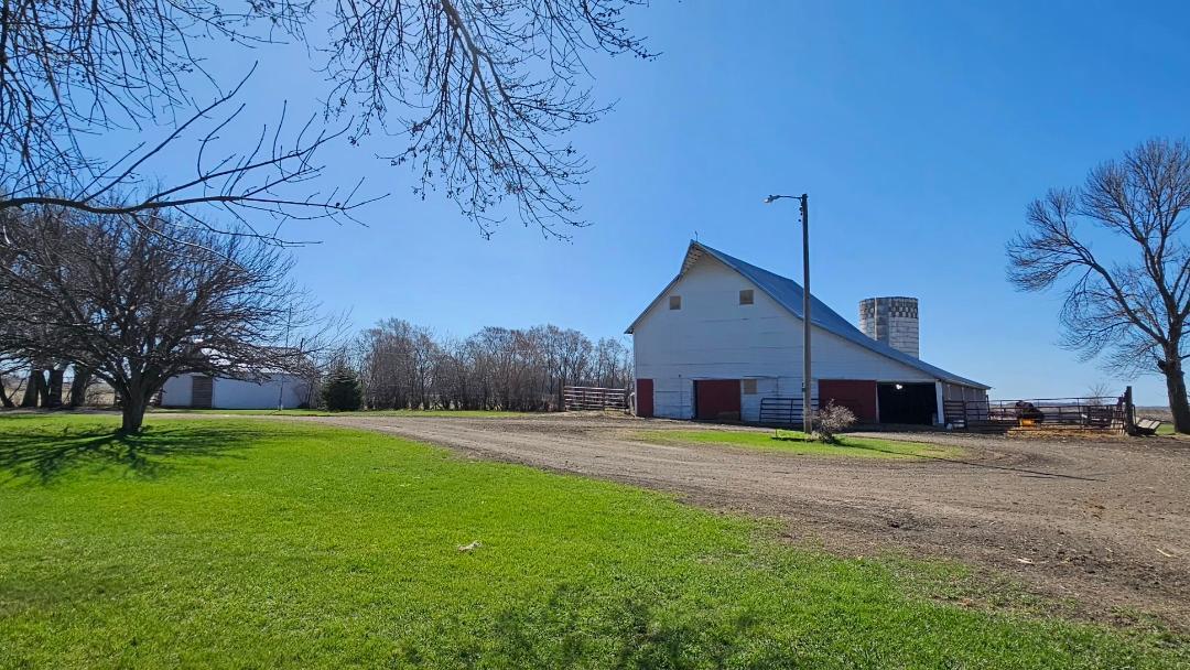 52503 150th Street Donnelly, MN 56235 - Photo 35 of 53