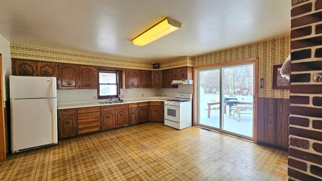 52503 150th Street Donnelly, MN 56235 - Photo 9 of 53
