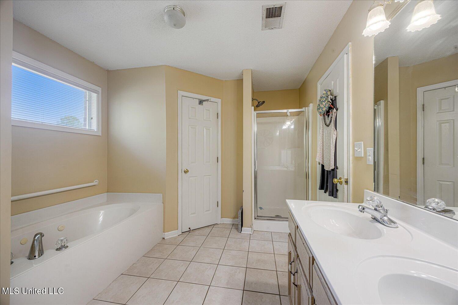 680 Timber Cove Hernando, MS 38632 - Photo 18 of 26 18-17-2576285sj-680 Timber Cove