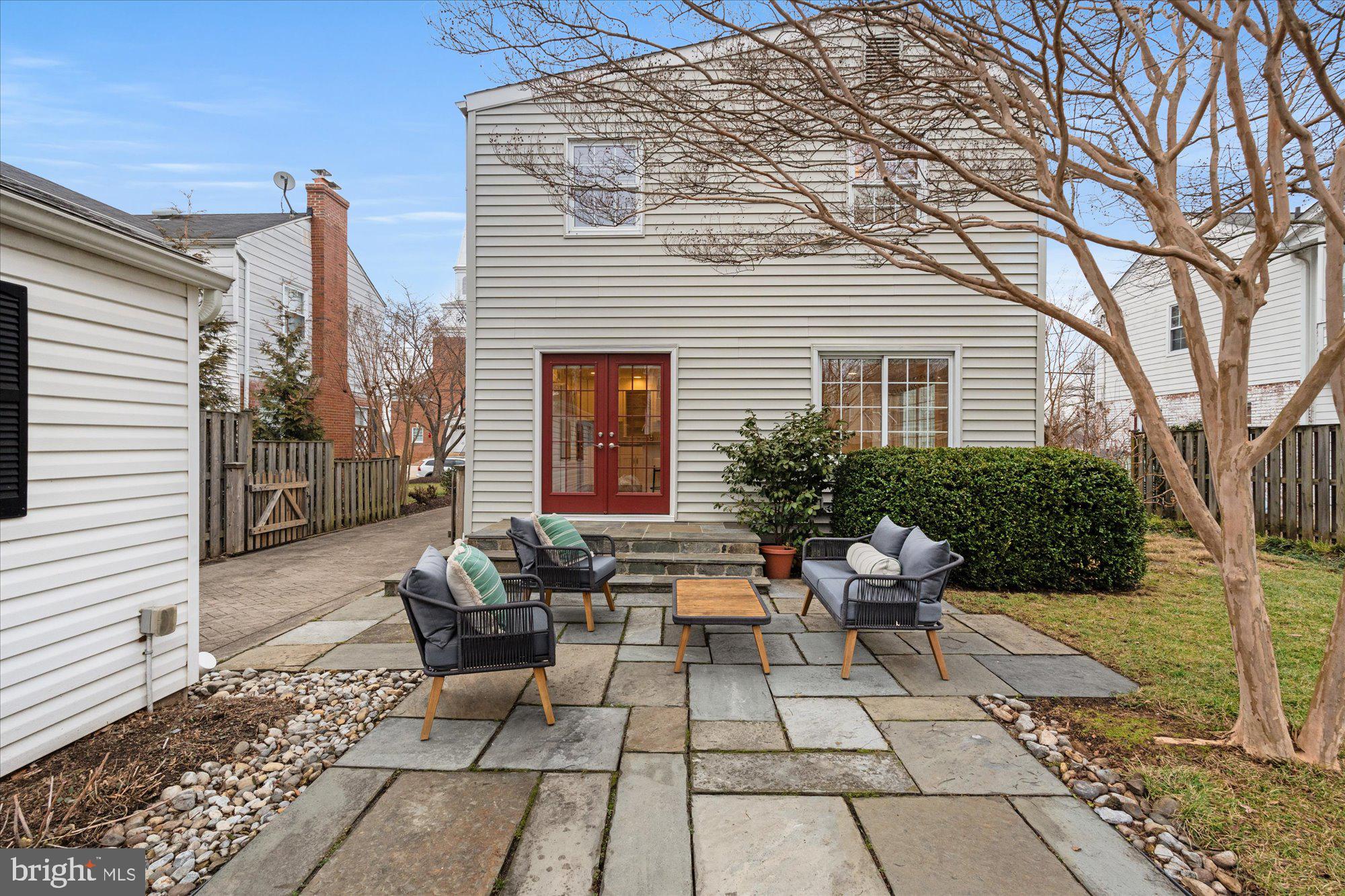 2700 Cameron Mills Road Alexandria, VA 22302 - Photo 41 of 43 Gallery Image 41