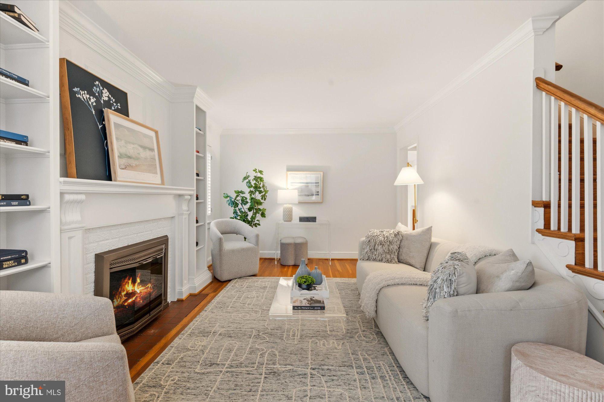 2700 Cameron Mills Road Alexandria, VA 22302 - Photo 5 of 43 Gallery Image 5
